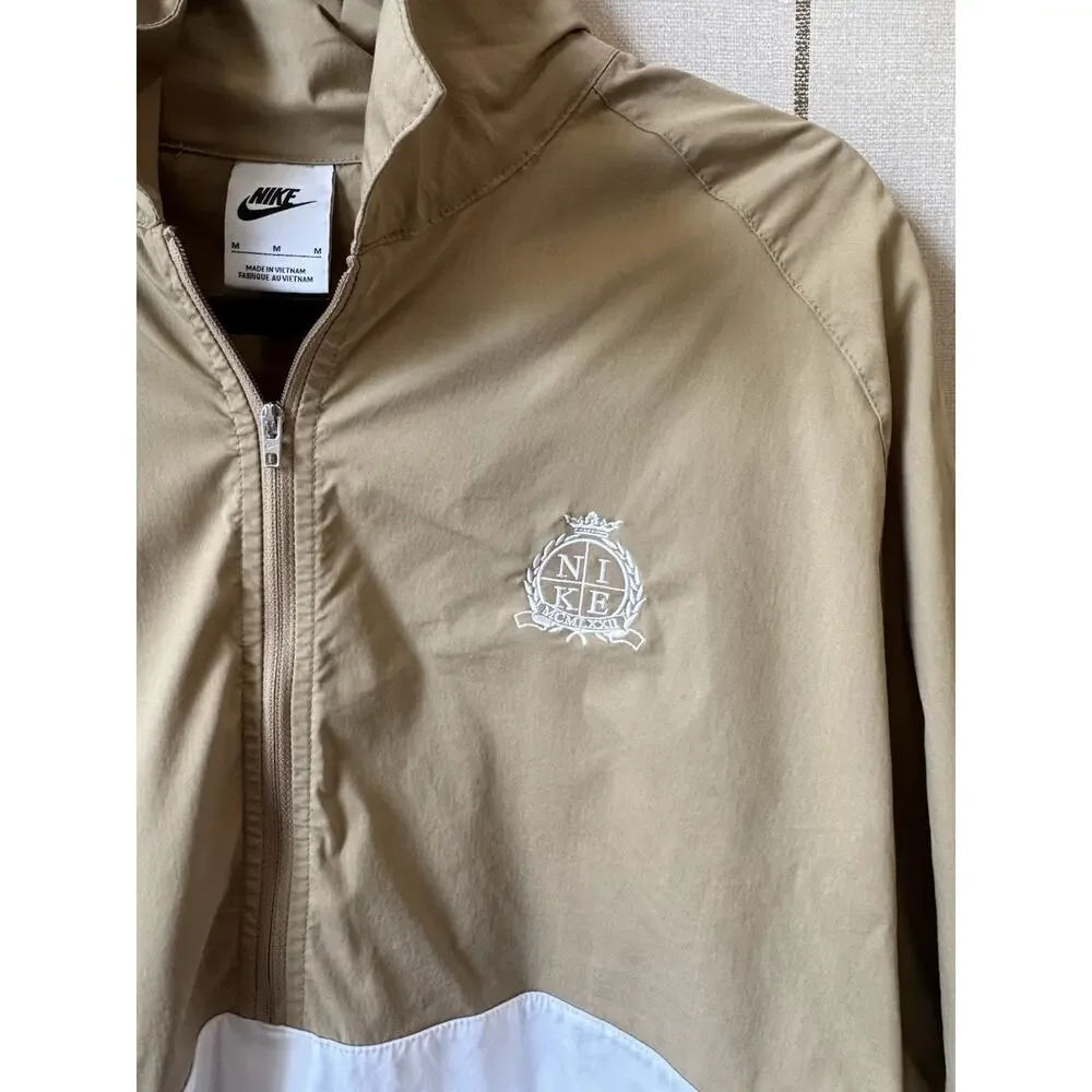 Nike Sportswear Club Oversized Poplin 1/2 Zip Jacket Women’s Medium White Tan
